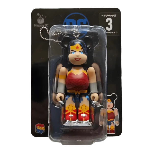 Bearbrick Happy Kuji 'DC' (2020) - 3 Wonder Woman 100% in der Verpackung