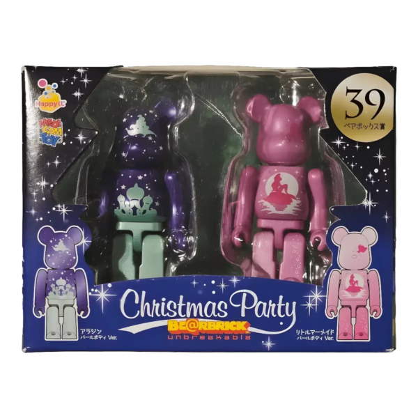 Bearbrick Happy Kuji 'Disney Christmas Party' (2012) - 39 Aladdin Pearl Body Version & Little Mermaid Pearl Body Version 100% in der Verpackung