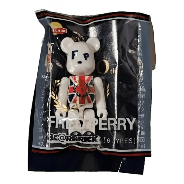 Bearbrick Lipton × Fred Perry UNION JACK 70% in der Verpackung