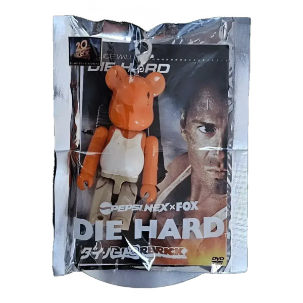 Bearbrick PEPSI.NEX × FOX - Die Hard 70% in der Verpackung