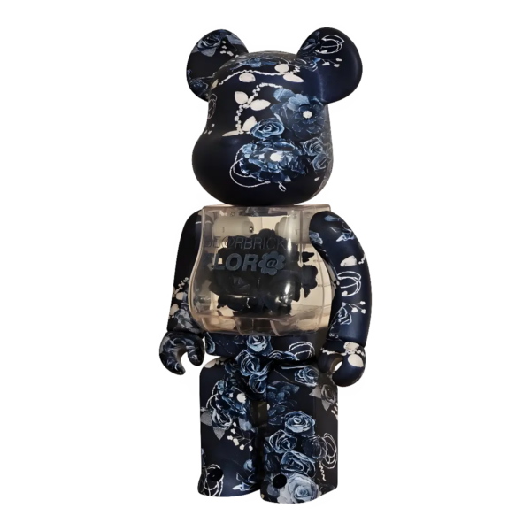 Bearbrick Flora Denim 400% schräg