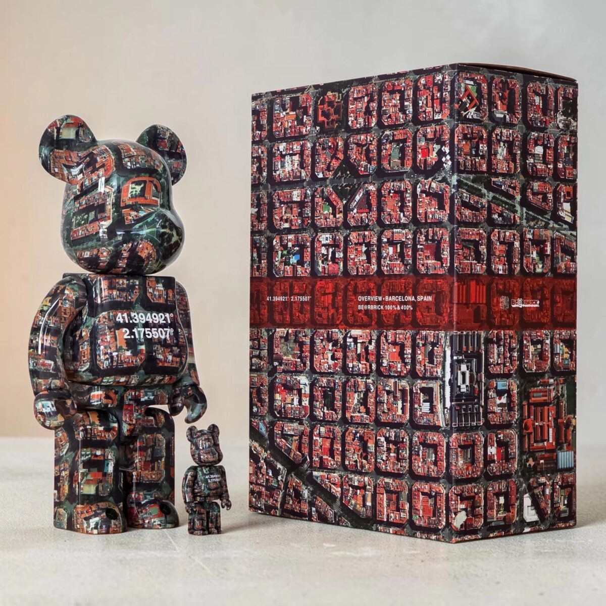 Bearbrick Benjamin Grant "Overview: Barcelona, Spain" 100%+400% mit Verpackung