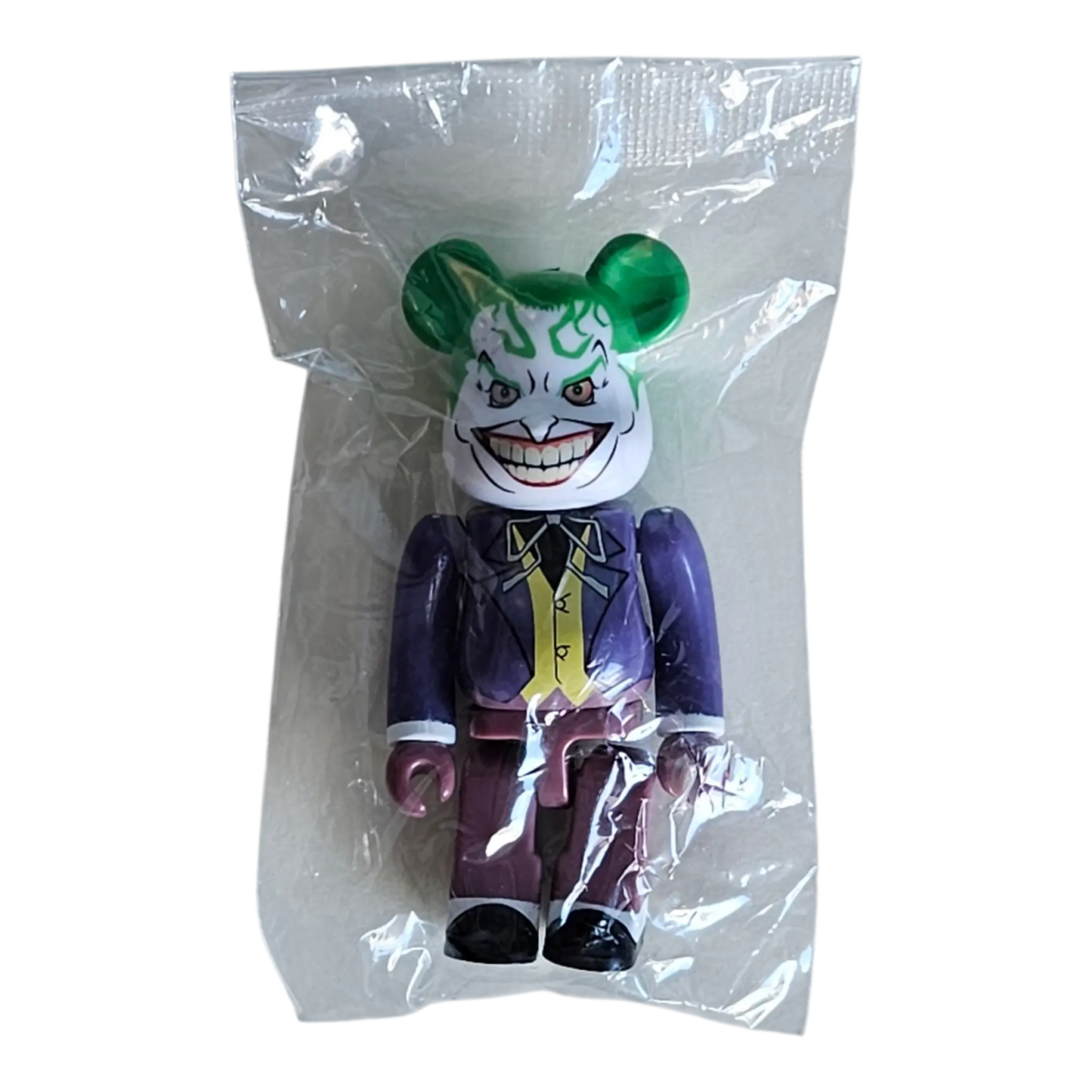 Bearbrick Series 38 Villain "Joker" [Batman: The Killing Joke] 100% in Folie