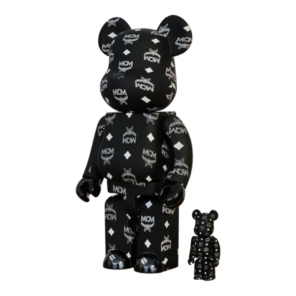 Bearbrick MCM Black Version 100%+400% schräg