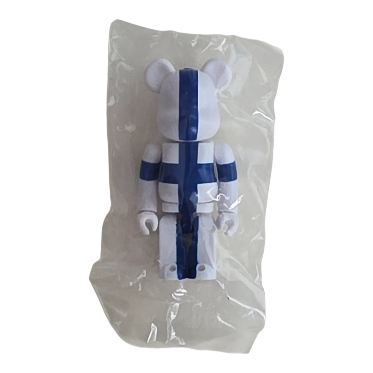 Bearbrick Series 35 Flag "Finland" 100% in Folie