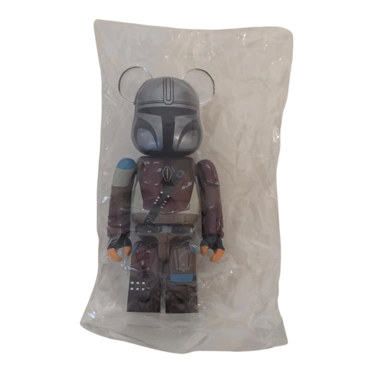 Bearbrick Chase Star Wars Series 2 – The Mandalorian Pre-Beskar Version 100% in Folie 1