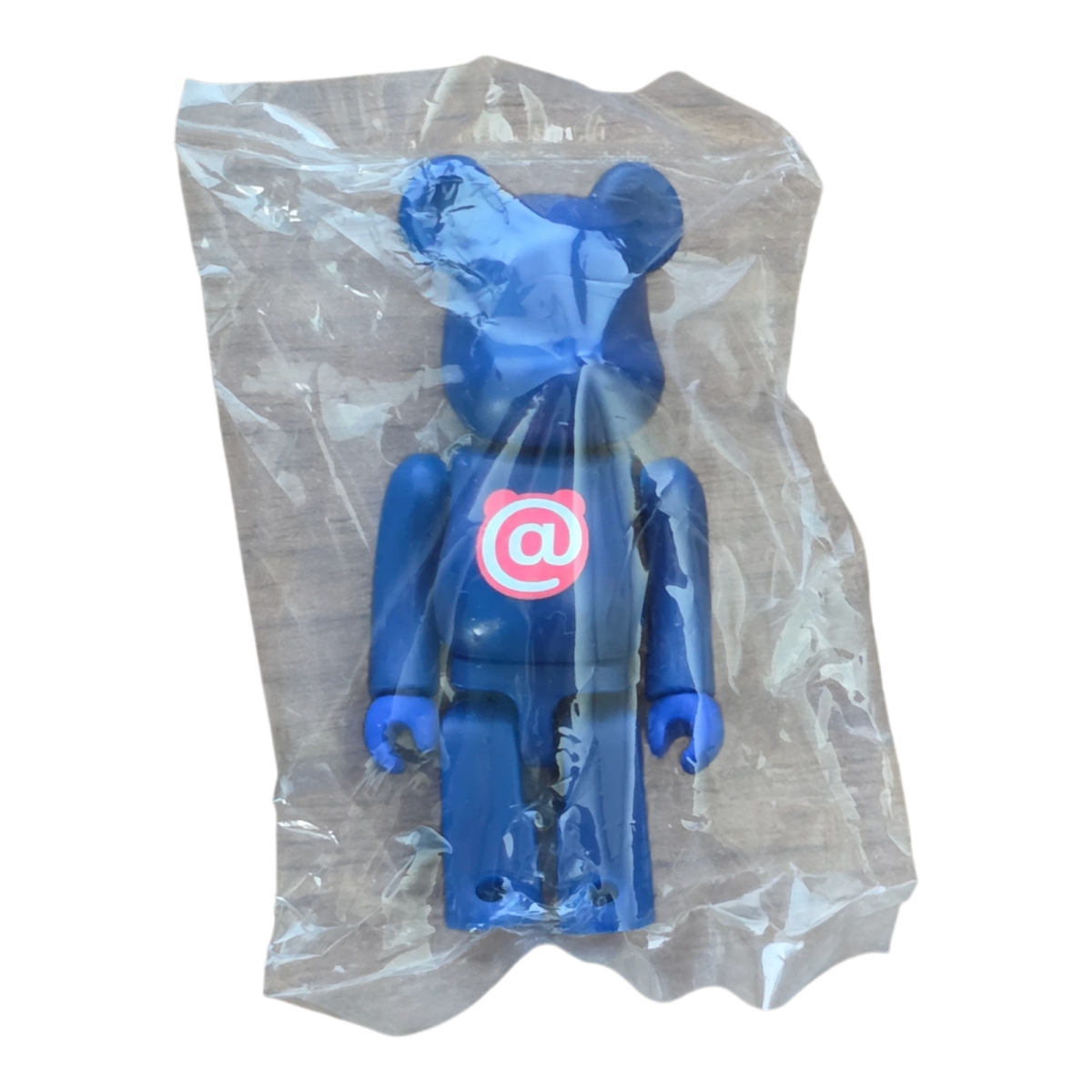 Bearbrick Series 1 Basic Letter 100% in Folie