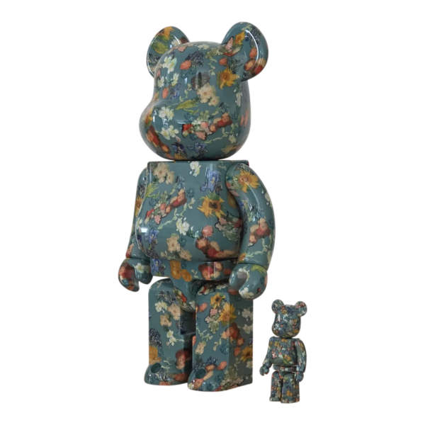 Bearbrick Vincent van Gogh "Floral Pattern" [Van Gogh Museum] 100%+400% schräg